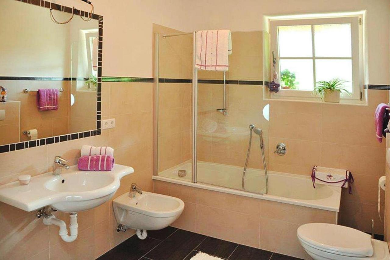 Apartment In Naz-Sciaves With Garden Natz-Schabs Luaran gambar
